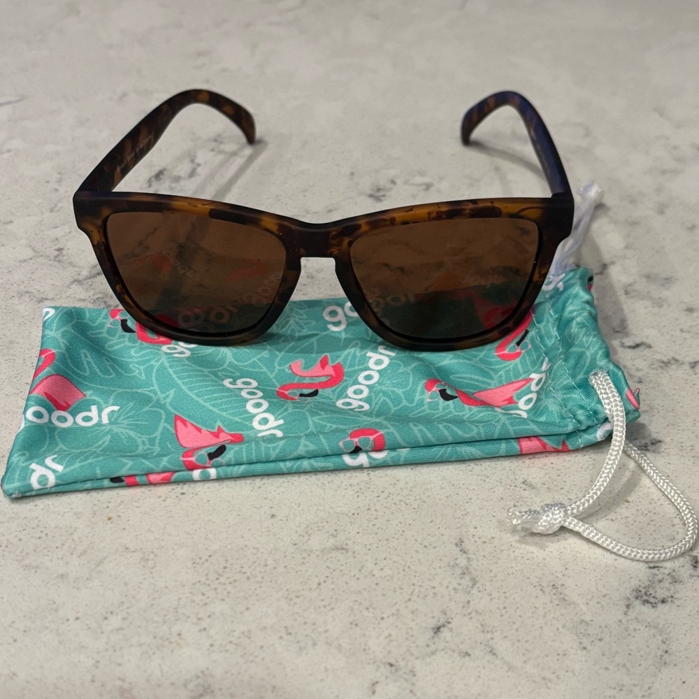 Goodr Polarized Non-Reflective Sunglasses with Carrying Bag*Unisex sunglasses*